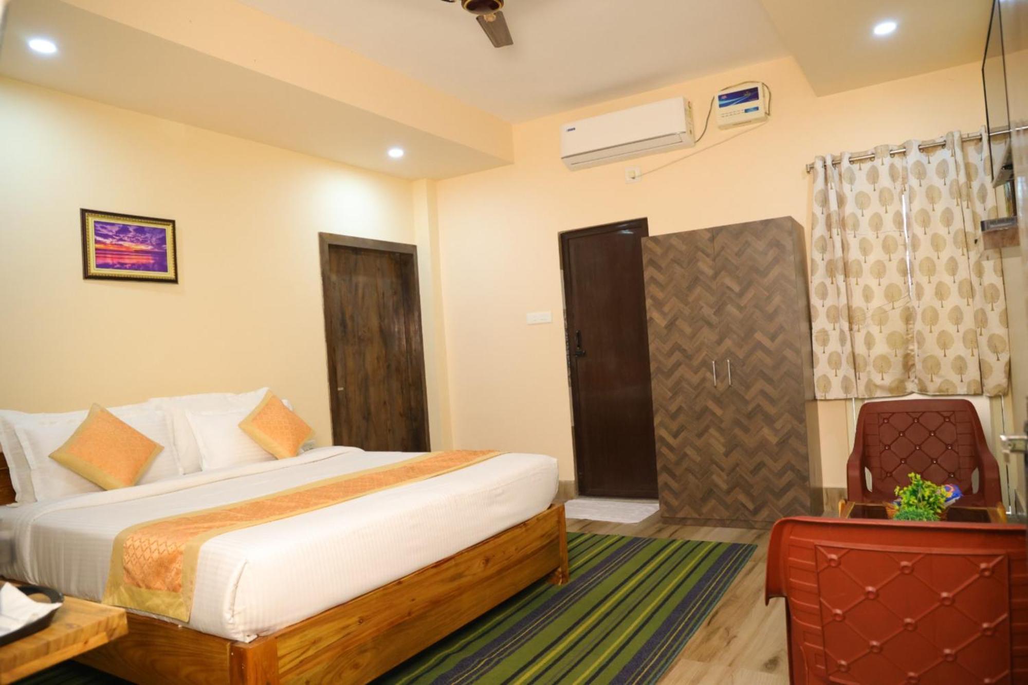 Goroomgo Silicon Residency Puri Near Sea Beach & Temple - Luxurious Room - Lift And Parking Facilities - Best Seller ภายนอก รูปภาพ