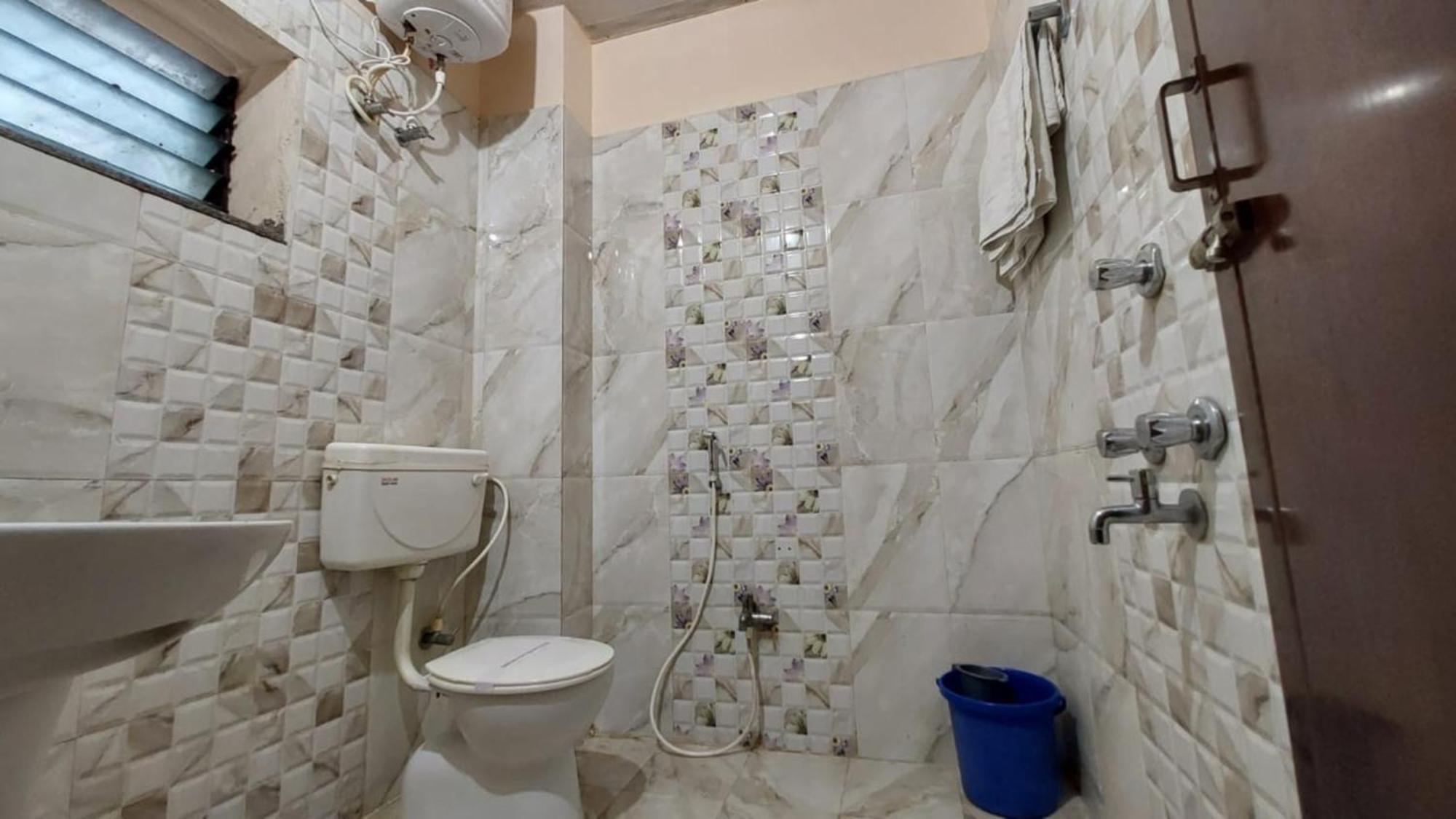 Goroomgo Silicon Residency Puri Near Sea Beach & Temple - Luxurious Room - Lift And Parking Facilities - Best Seller ภายนอก รูปภาพ